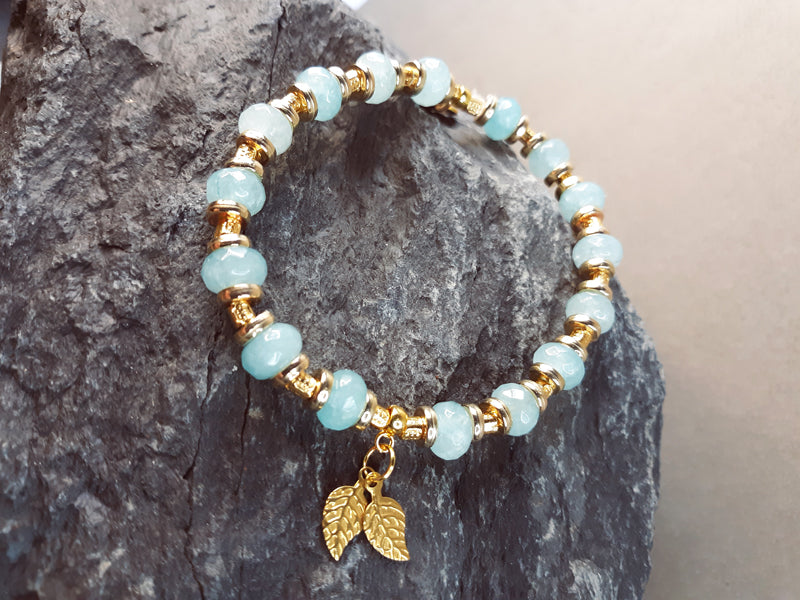 Aqua and Leaf