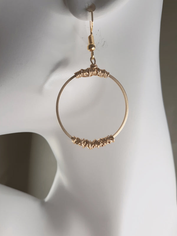 Gold Wire Loops - Brushed gold loops with wire trim.